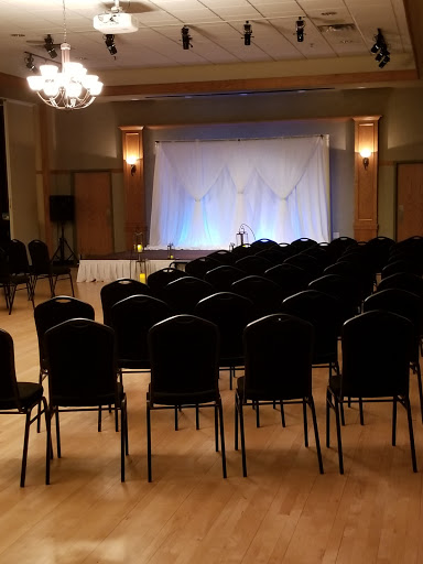 Community Center «Oak Creek Community Center», reviews and photos, 8580 S Howell Ave, Oak Creek, WI 53154, USA