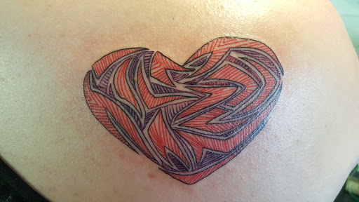 Tattoo Shop «Tattoo Club», reviews and photos, 1021 S Erie Blvd, Hamilton, OH 45011, USA
