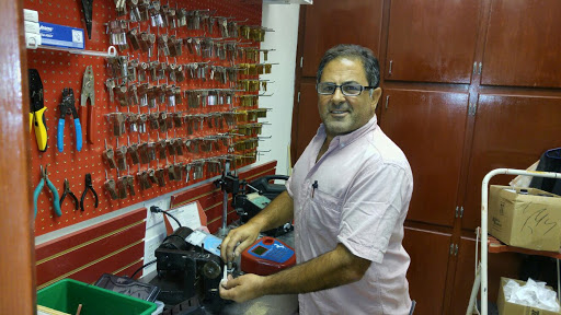 Locksmith «American Best Locksmith», reviews and photos, 3226 Mainford St, Houston, TX 77009, USA