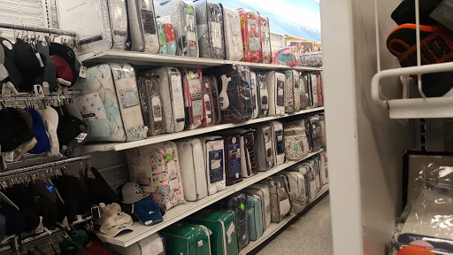 Clothing Store «Ross Dress for Less», reviews and photos, 7612 Denton Hwy, Watauga, TX 76148, USA