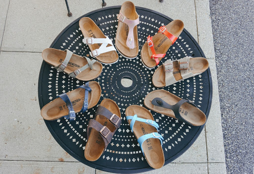 Shoe Store «Roderer Shoe Center», reviews and photos, 316 E Stroop Rd, Dayton, OH 45429, USA