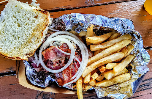 Supermarket «Westover Market», reviews and photos, 5863 Washington Blvd, Arlington, VA 22205, USA