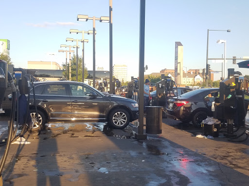 Car Wash «Waterway Gas & Wash», reviews and photos, 3875 Cherry Creek N Dr, Denver, CO 80209, USA