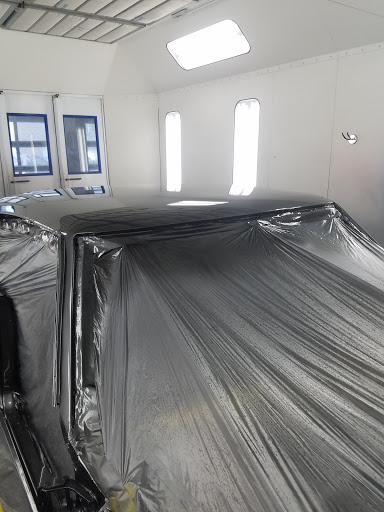 Auto Body Shop «Wiley’s Collision Repair», reviews and photos, 2995 Mile Hill Dr, Port Orchard, WA 98366, USA