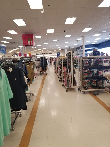 Department Store «Marshalls», reviews and photos, 253 Commons Dr, Chicago Ridge, IL 60415, USA