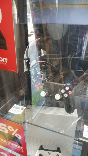 Video Game Store «GameStop», reviews and photos, 8540 S 71st Plaza B, Papillion, NE 68133, USA