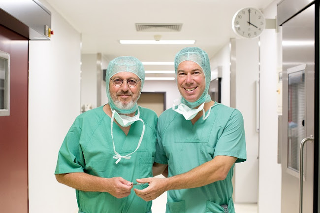Zentrum für Ästhetische Chirurgie - Schönheitschirurgie Dortmund - Arzt
