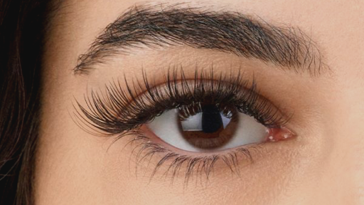 Eyelash salon Huntington Beach