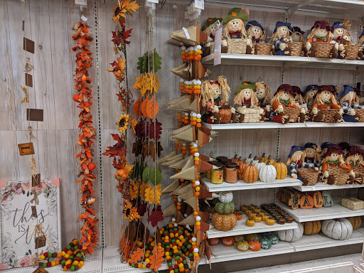 Craft Store «Michaels», reviews and photos, 967 Norland Ave, Chambersburg, PA 17201, USA