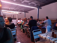Atmosphère du Bar-restaurant à huîtres LA CABANE à Marseillan - n°5