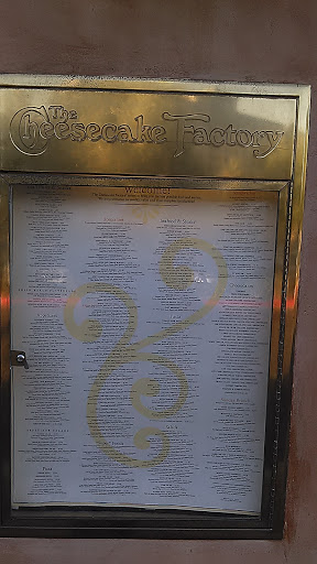 Restaurant «The Cheesecake Factory», reviews and photos, 2402 East Camelback, Phoenix, AZ 85016, USA