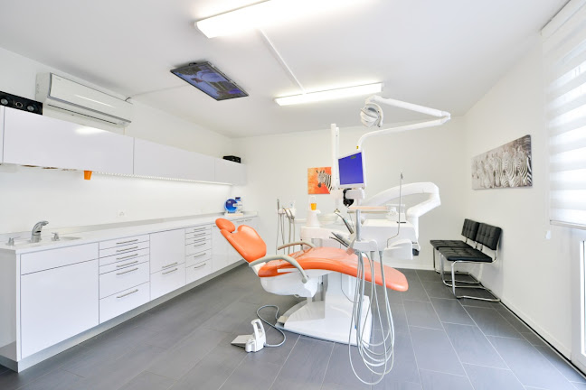 Zahnarztpraxis Glattbrugg / Opfikon - Zahnarzt