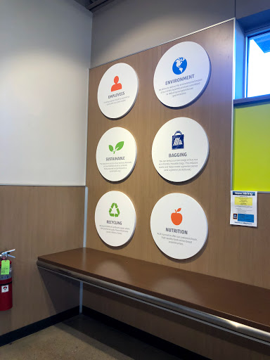 Supermarket «ALDI», reviews and photos, 2750 Heartland Dr, Coralville, IA 52241, USA