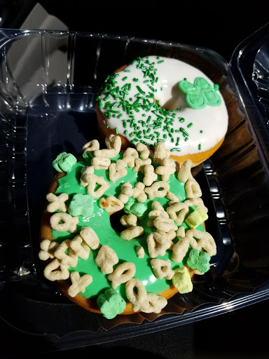 Donut Shop «Donuts Time Cafe», reviews and photos, 1280 NJ-33, Hamilton Township, NJ 08690, USA