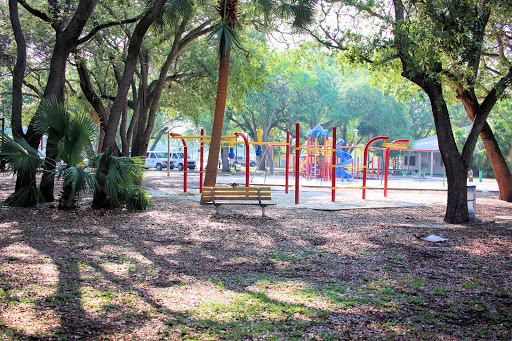 Park «Oak Grove Park», reviews and photos, 690 NE 159th St, Miami, FL 33162, USA