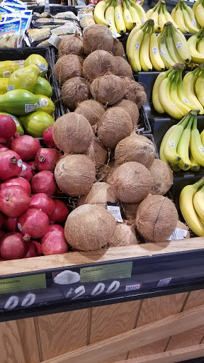 Grocery Store «Schnucks», reviews and photos, 2030 Dorsett Rd, Maryland Heights, MO 63043, USA