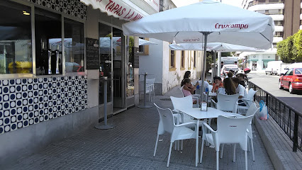 Bar Restaurante Nueva Pasarela - C. Santo Tomás, 2, 11009 Cádiz, Spain