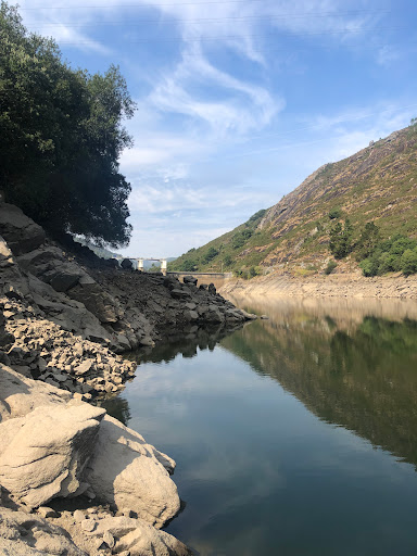 Embalse de Barrié de la Maza
