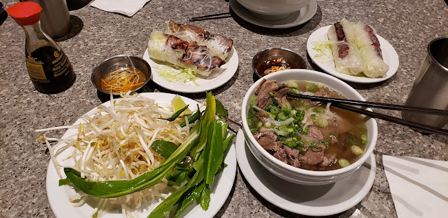 Reviews of Saigon Asian Restaurant in Hamilton - Restaurant