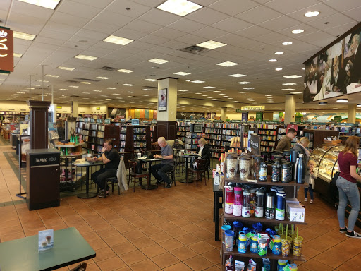 Barnes & Noble image