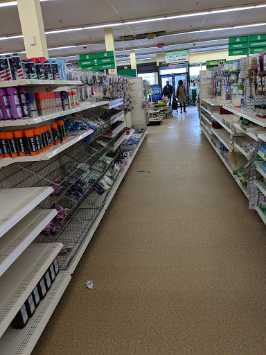 Dollar Store «Dollar Tree», reviews and photos, 886 Springfield Ave, Irvington, NJ 07111, USA