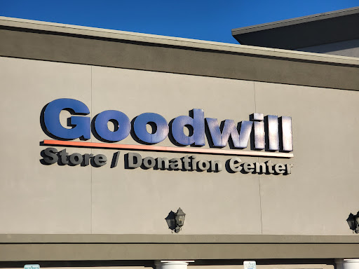 Thrift Store «Goodwill Retail Store and Donation Center», reviews and photos