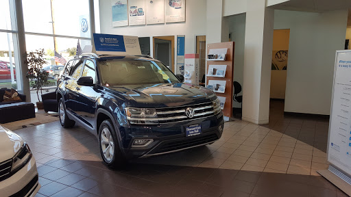 Volkswagen Dealer «Neftin Westlake Volkswagen», reviews and photos, 3550 Auto Mall Dr, Thousand Oaks, CA 91362, USA