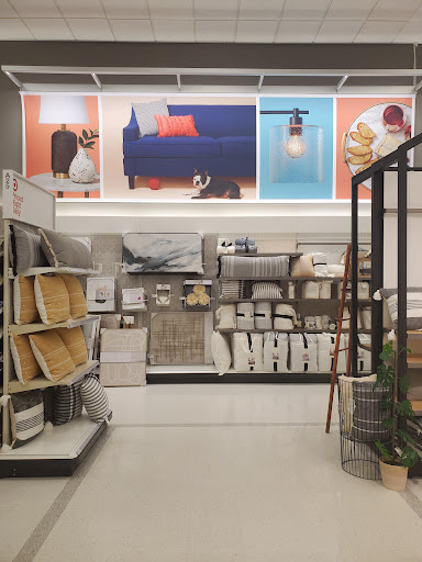 Department Store «Target», reviews and photos, 1135 Woodstock Rd, Roswell, GA 30075, USA