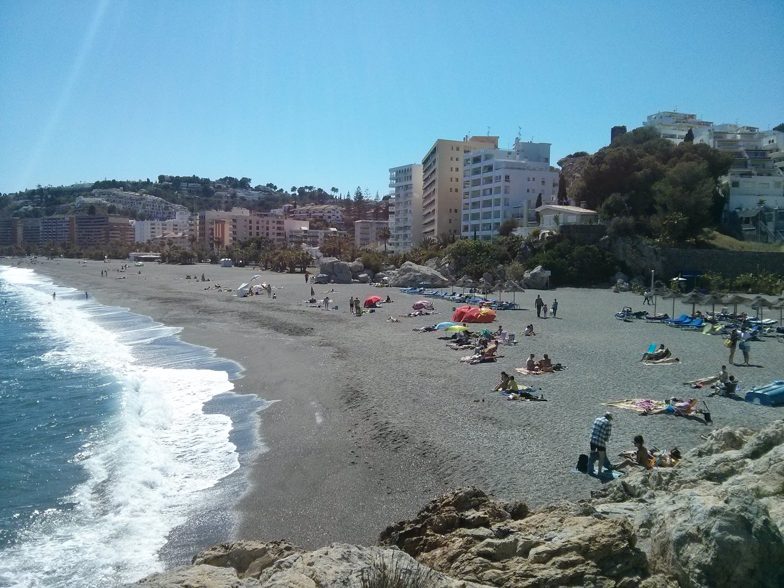 Playa de Velilla 🏖️ Granada, Spain detailed features, map, photos
