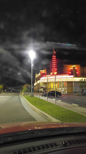 Movie Theater «Reading Cinemas Valley Plaza with IMAX», reviews and photos, 2000 Wible Rd, Bakersfield, CA 93304, USA