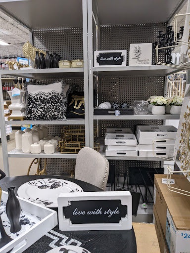 Home Goods Store «At Home», reviews and photos, 6840 NW Loop 410, San Antonio, TX 78238, USA