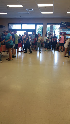 Pet Supply Store «PetSmart», reviews and photos, 6251 N Davis Hwy, Pensacola, FL 32504, USA