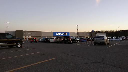 Department Store «Walmart Supercenter», reviews and photos, 1210 Mineral Wells Ave, Paris, TN 38242, USA