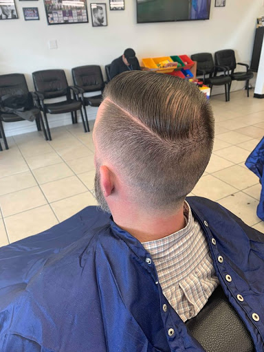 Barber Shop «Mukilteo Barber Shop», reviews and photos, 11811 Mukilteo Speedway #106, Mukilteo, WA 98275, USA