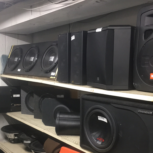 Pawn Shop «Xtreme Pawn - Lindon», reviews and photos, 720 State St, Lindon, UT 84042, USA