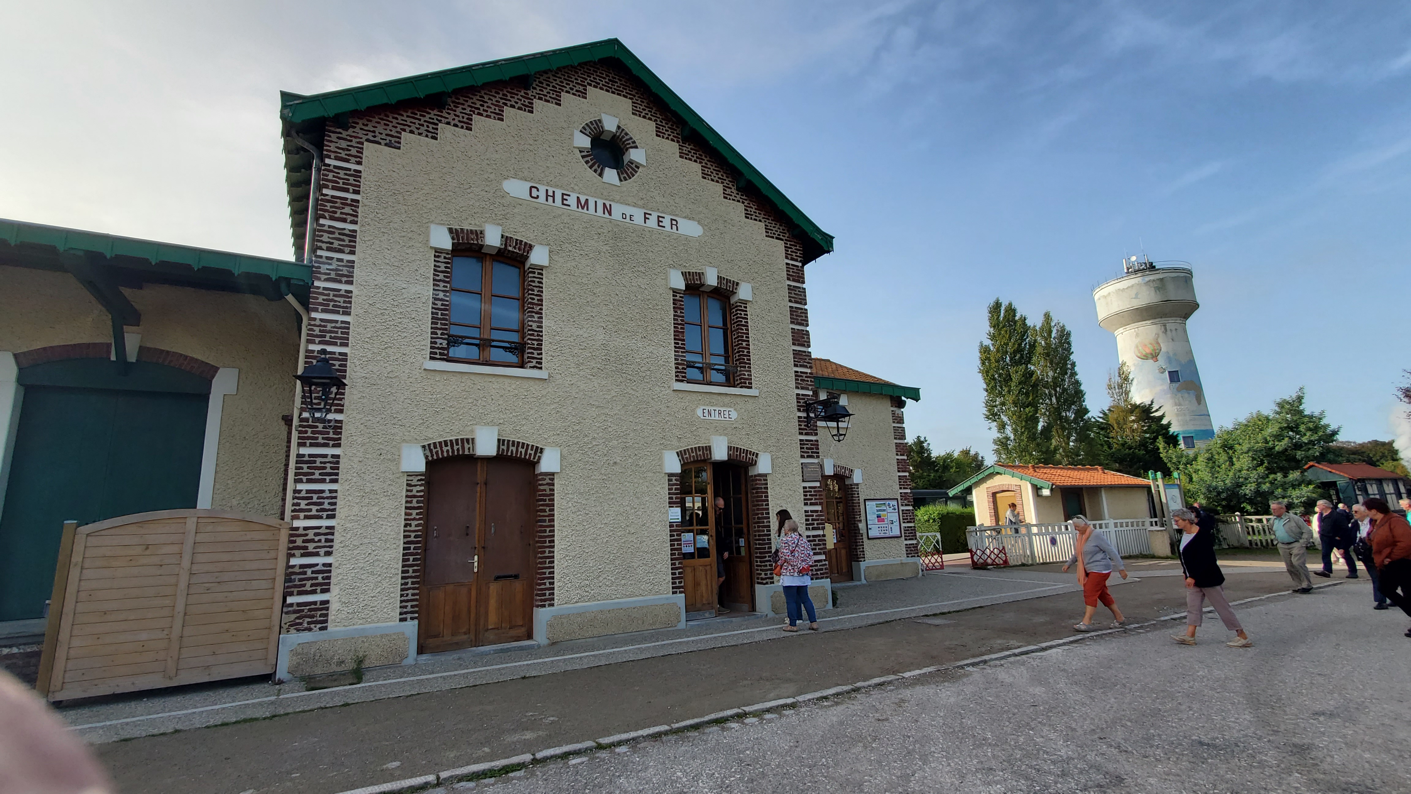 Photo n° 5 de l'avis de Kelnerowski.h fait le 13/10/2023 à 06:07