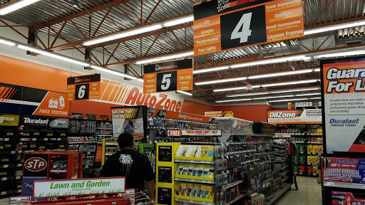 Auto Parts Store «AutoZone», reviews and photos, 3206 S 24th St, Omaha, NE 68108, USA