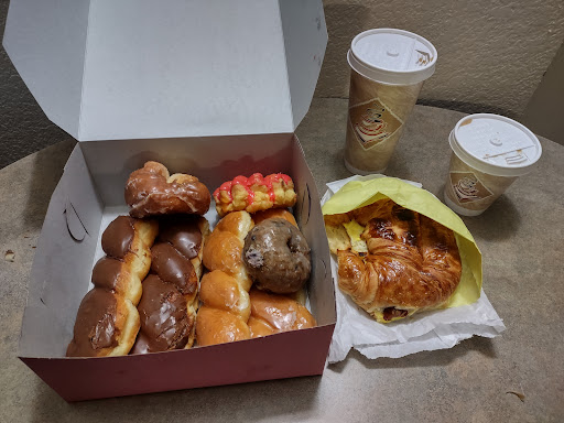 Donut Shop «Donut Express», reviews and photos, 6840 Beach Blvd, Buena Park, CA 90621, USA
