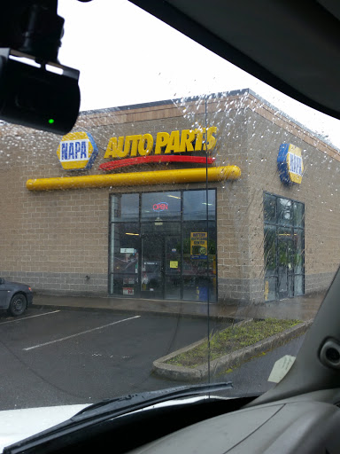 Auto Parts Store «NAPA Auto Parts - Clark County Auto & Truck Supply Inc», reviews and photos, 2008 SE 8th Ave #101, Camas, WA 98607, USA