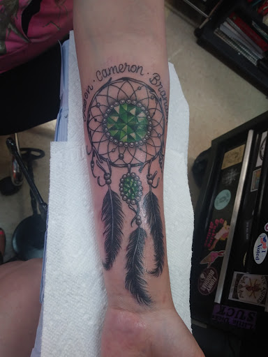 Tattoo Shop «Diamond Tattoo», reviews and photos, 16810 US-441 #506, Summerfield, FL 34491, USA