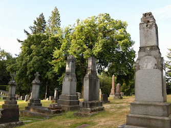 Mt. Calvary Catholic Cemetery