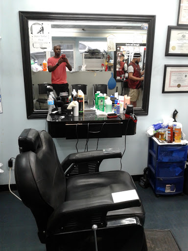 Barber Shop «Juan Barbershop», reviews and photos, 100 N 9th St #2, Allentown, PA 18102, USA