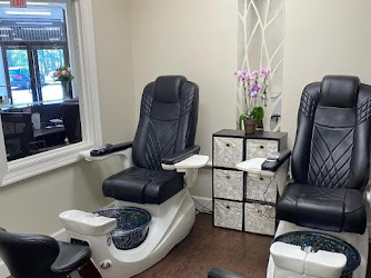 Serenity Lash & Nail Studio