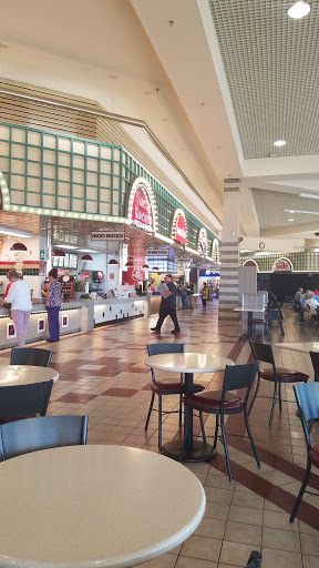 Shopping Mall «Oakwood Mall», reviews and photos, 4800 Golf Rd, Eau Claire, WI 54701, USA