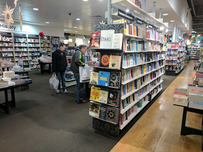 Reviews of Waterstones in Manchester - Shop