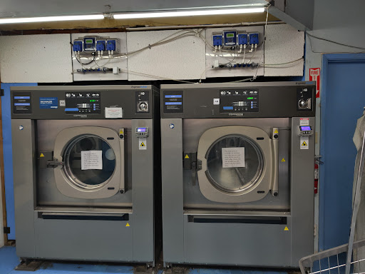 7914 NE Glisan St, Portland, OR 97213, USA