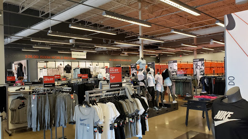 Sporting Goods Store «Nike Factory Store», reviews and photos, 1622 Galleria Blvd, Brentwood, TN 37027, USA