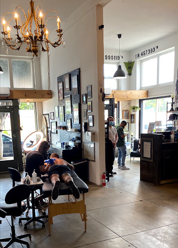 Tattoo Shop «Black Diamond Tattoo», reviews and photos, 412 Lincoln Blvd, Venice, CA 90291, USA