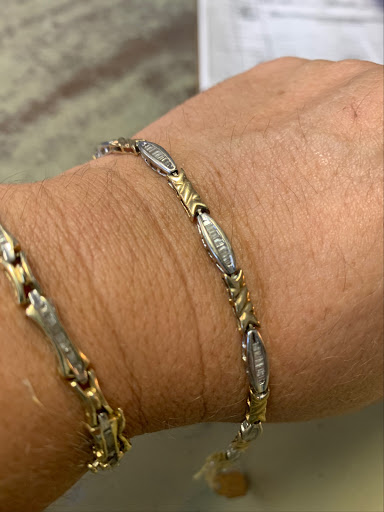 A-Z Pawn Shop, 4990 Lebanon Pike, Old Hickory, TN 37138, USA, 