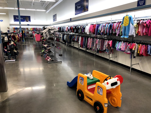 Thrift Store «Goodwill Industries of Middle Tennessee», reviews and photos, 2001 Needmore Rd, Clarksville, TN 37042, USA